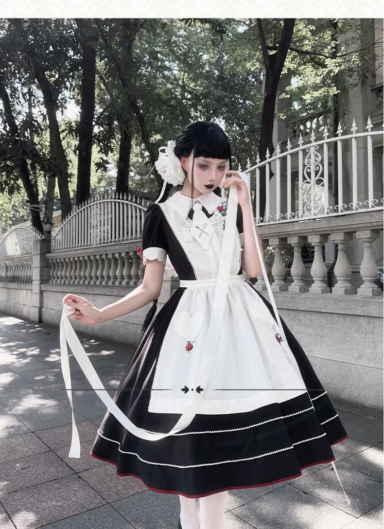 【受注予約9/8まで】Delicious Cherry ブラックワンピースとエプロン