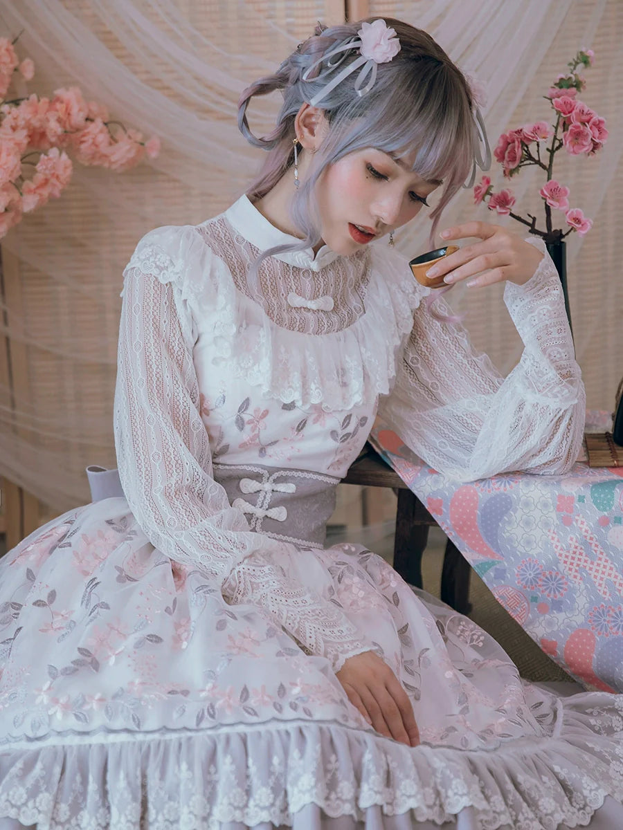 Sheer blouse with Chinese buttons