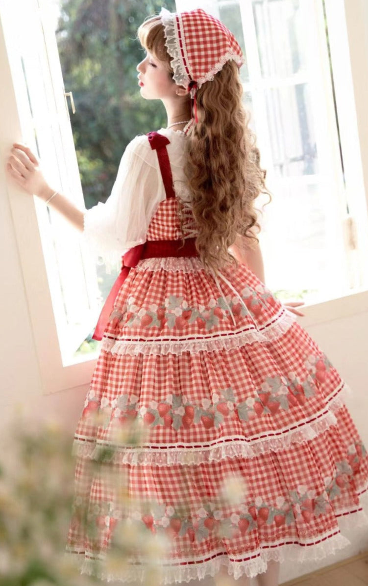 [Pre-orders accepted until 3/5] Have a Picnic, May Strawberry Gingham Check Jumper Skirt