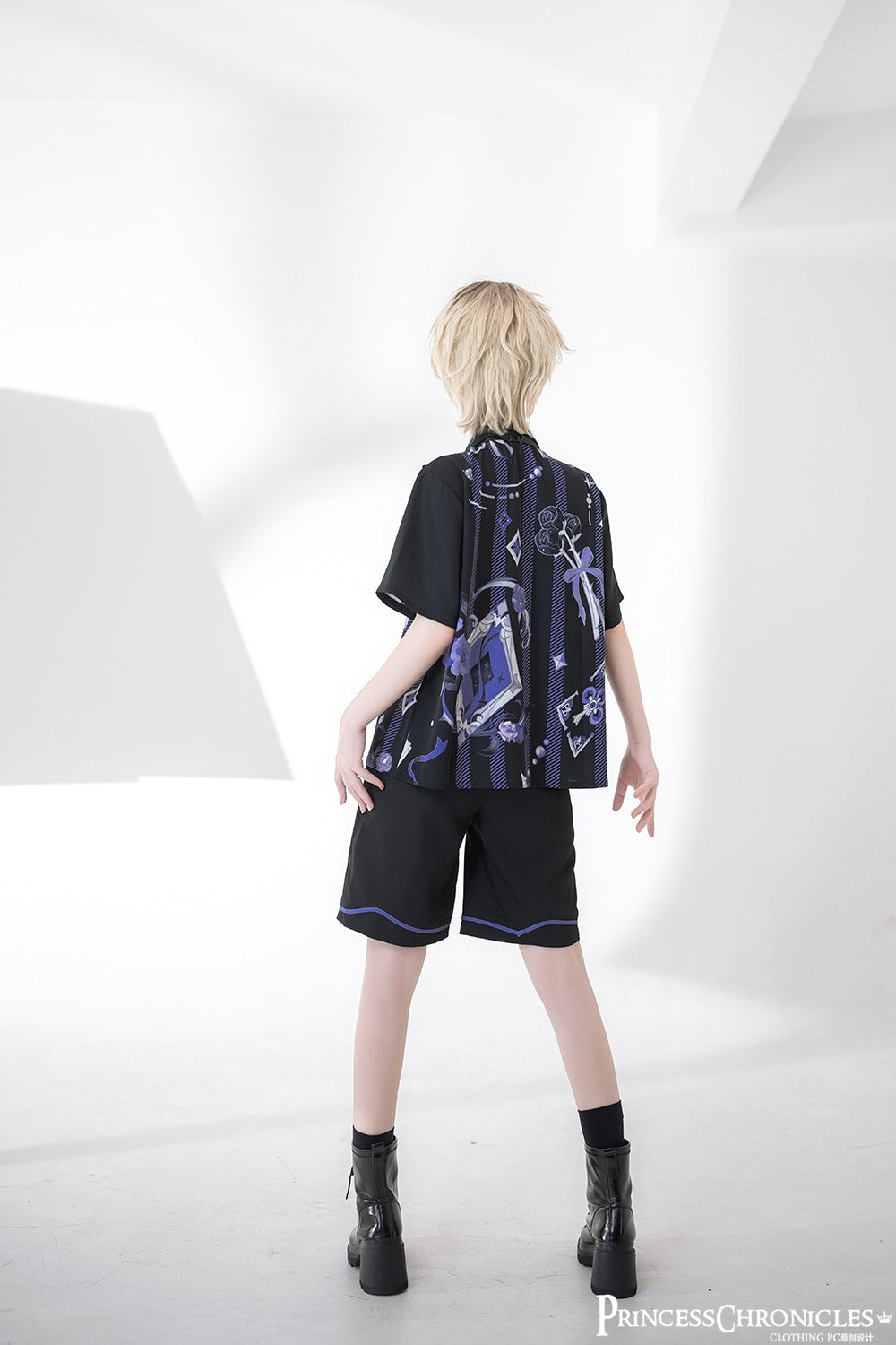 【予約販売】皇子系 青紫のレトロプリントブラウス