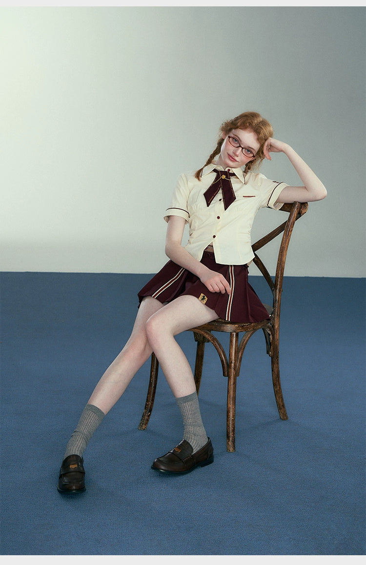 [Pre-order] Hogwarts School of Witchcraft and Wizardry Lined Waist Shaved Short Sleeve Blouse