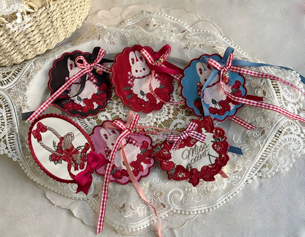 予約販売【同時購入のみ】Sweet Berry Rabbit ブローチ・ソックス