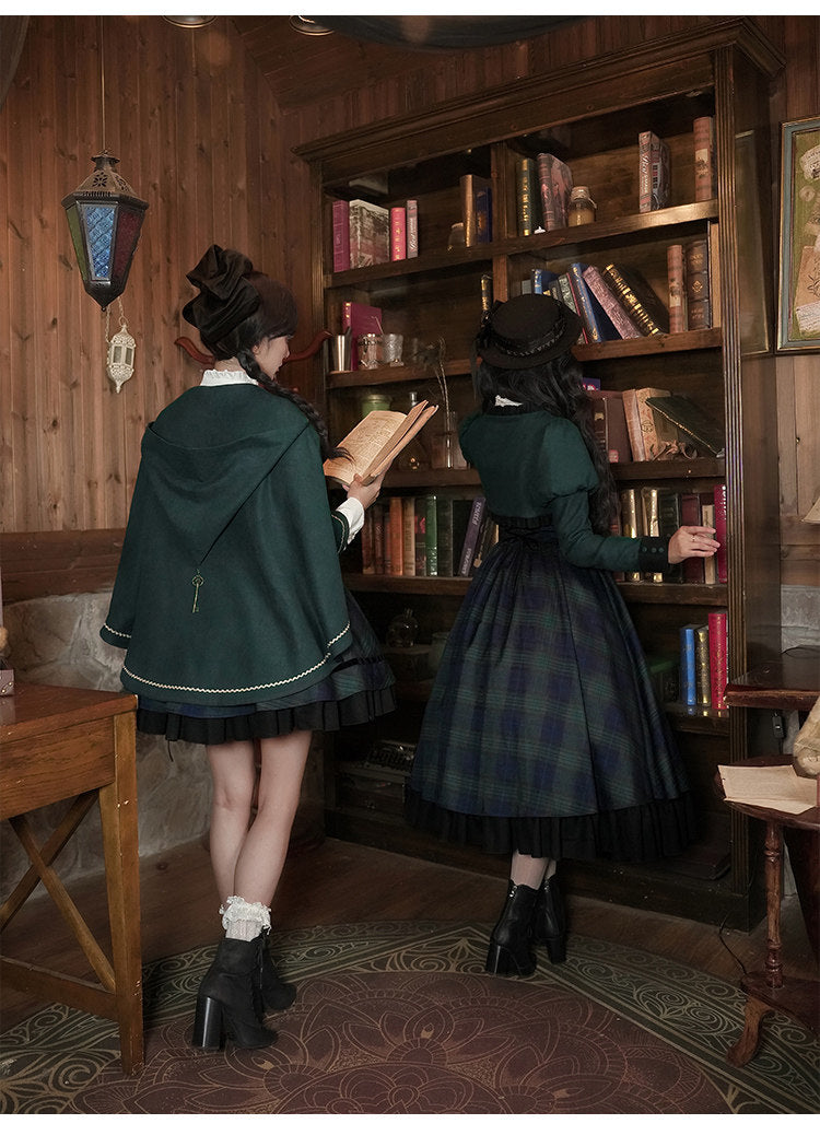 Berlin Letter グリーンチェックのジャンパースカート・ショート丈