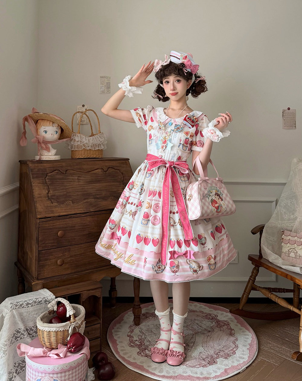 【受注予約6/24まで】Strawberry Parfait Tea プリントワンピース