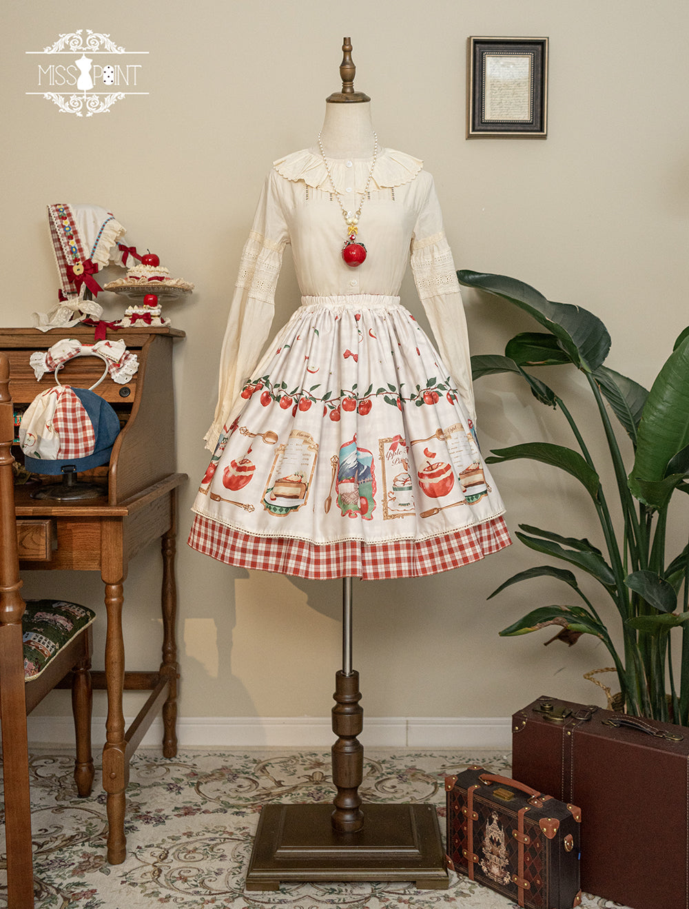 【予約販売】Apple Garden バイエルン風リバーシブルスカート
