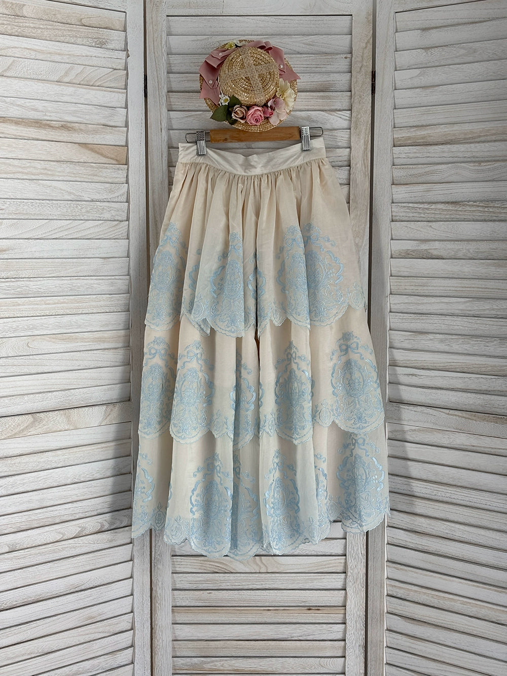 【受注予約】Noble Garden 刺繍スカート