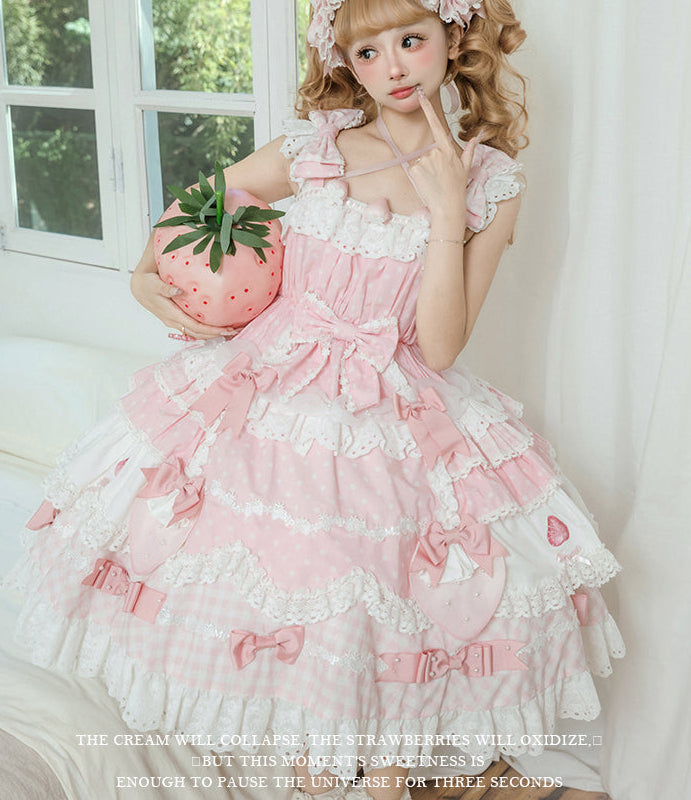 【受注予約11/18まで】Strawberry Cake Guide ティアードジャンパースカート
