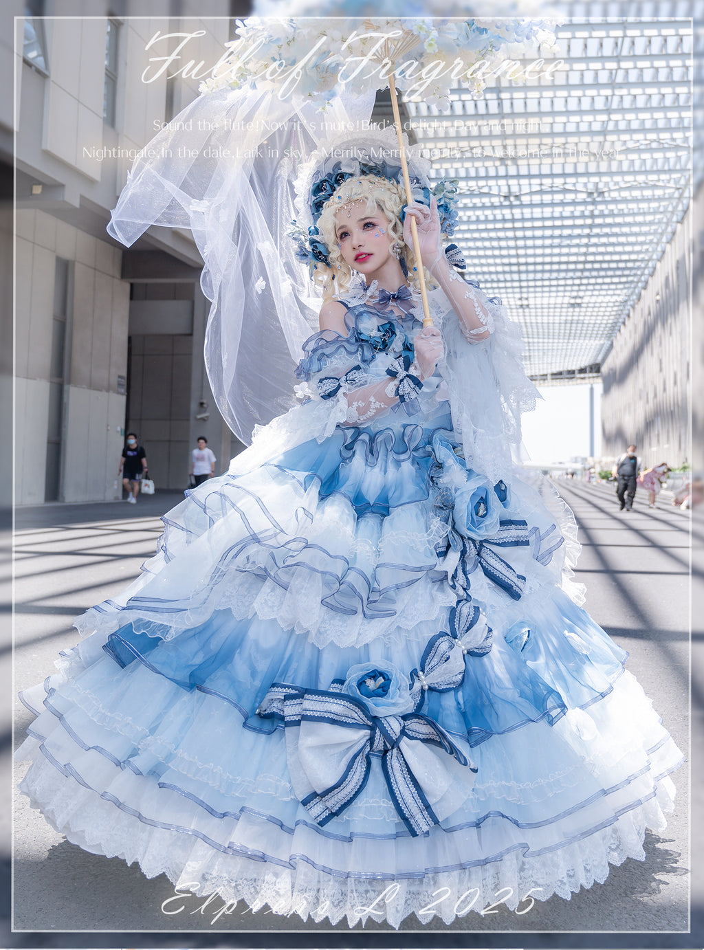 [Pre-orders available until 2/26] Full of Fragrance Dress with Train and Inner Skirt - Blue