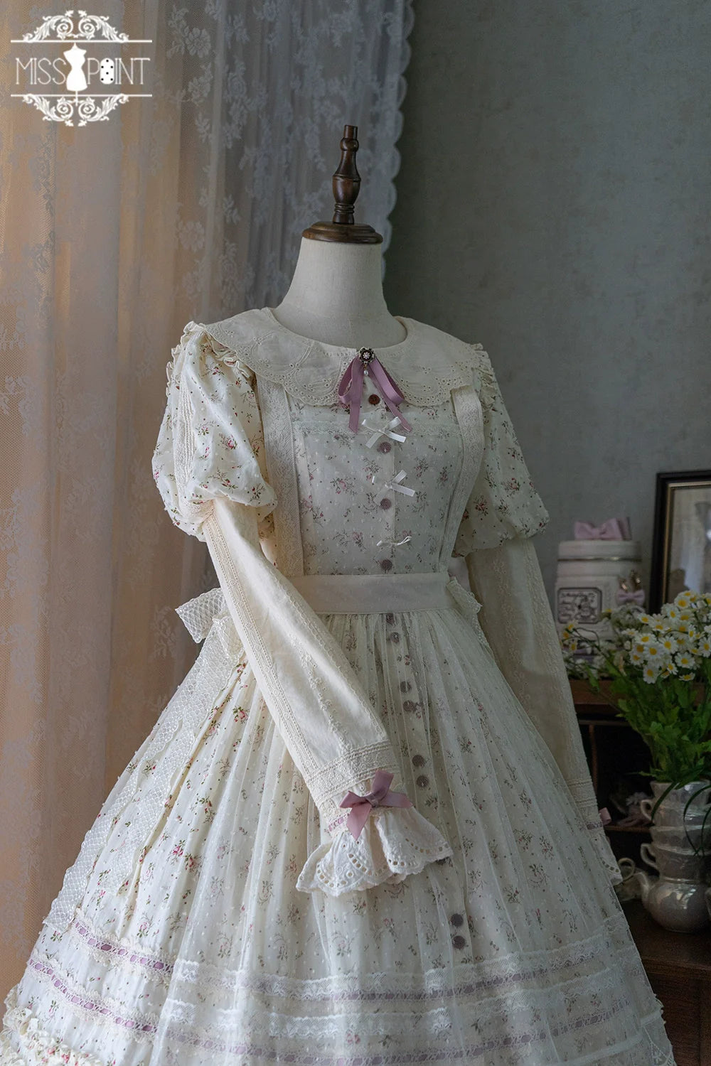 [Pre-order] Pink Flower Polka Dot Sheer Apron