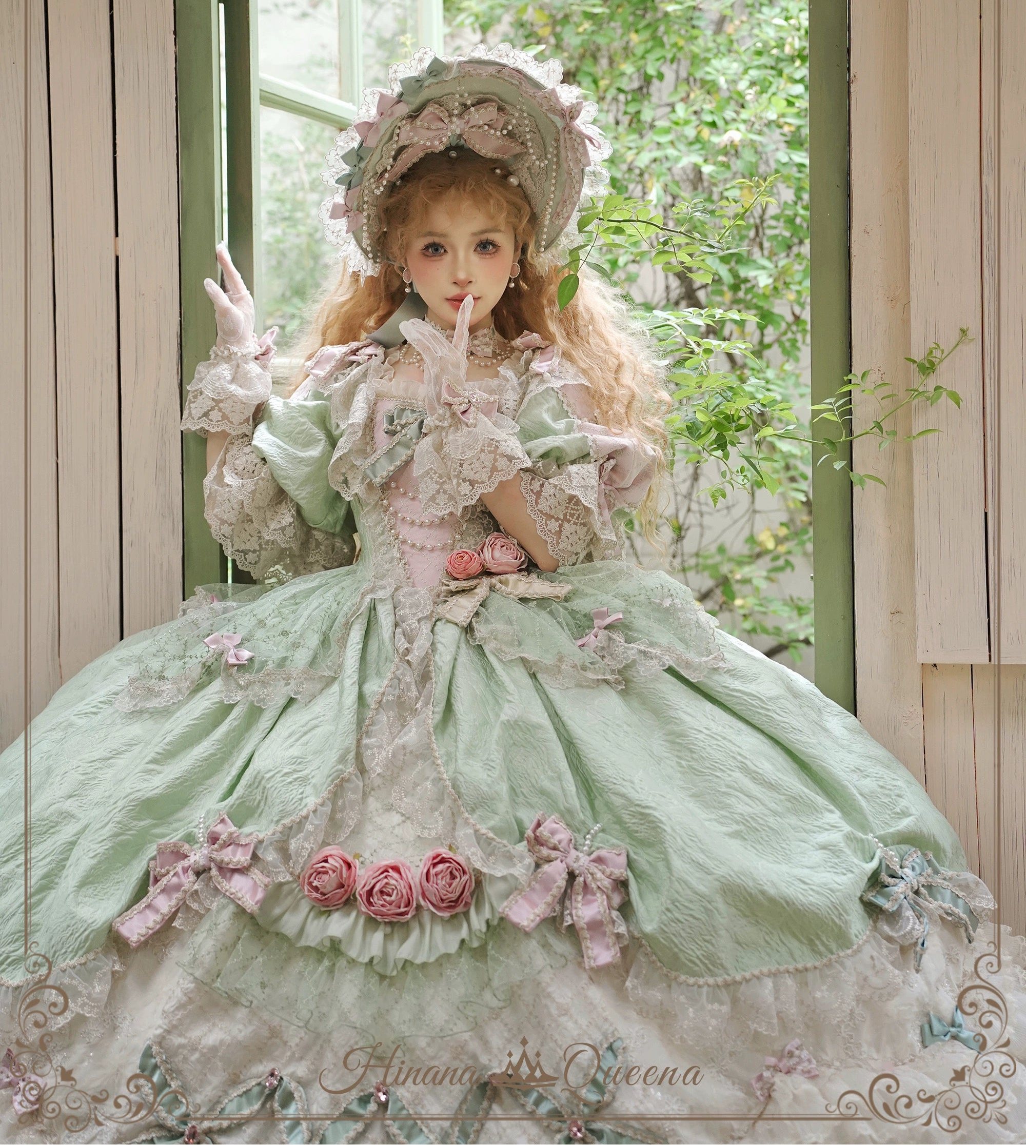 【受注予約6/26まで】Mirror Snow White プリンセスロングドレス・パステルグリーン