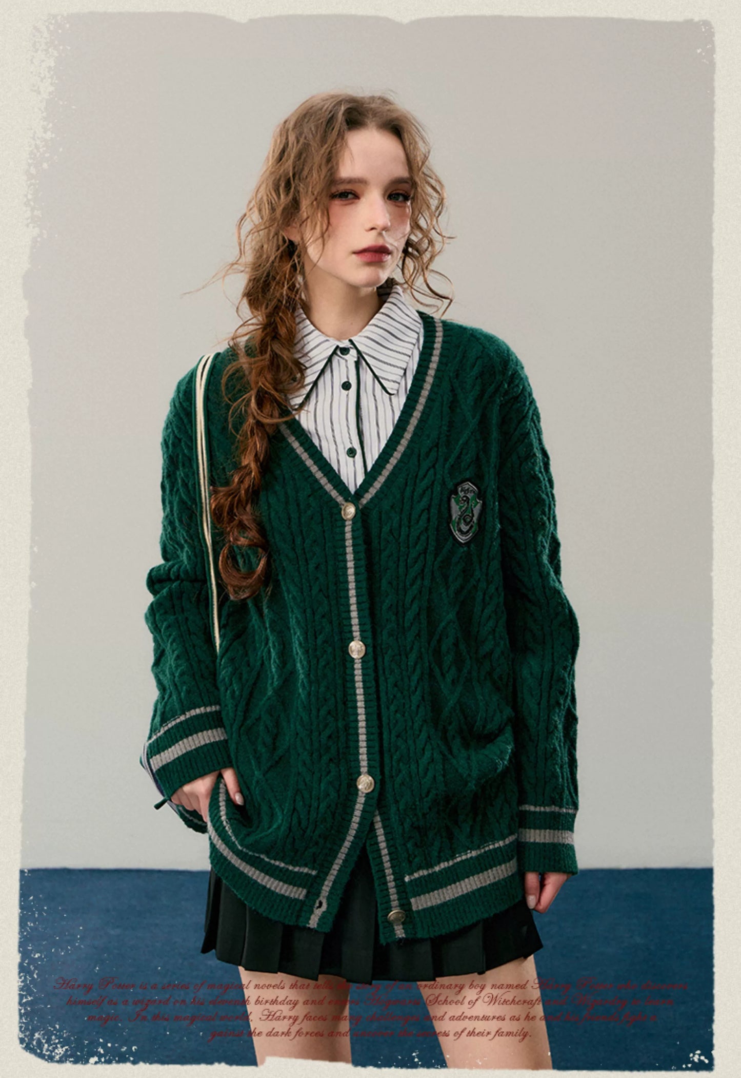 [Pre-order] Hogwarts School of Witchcraft and Wizardry Loose Fit Cable Cardigan