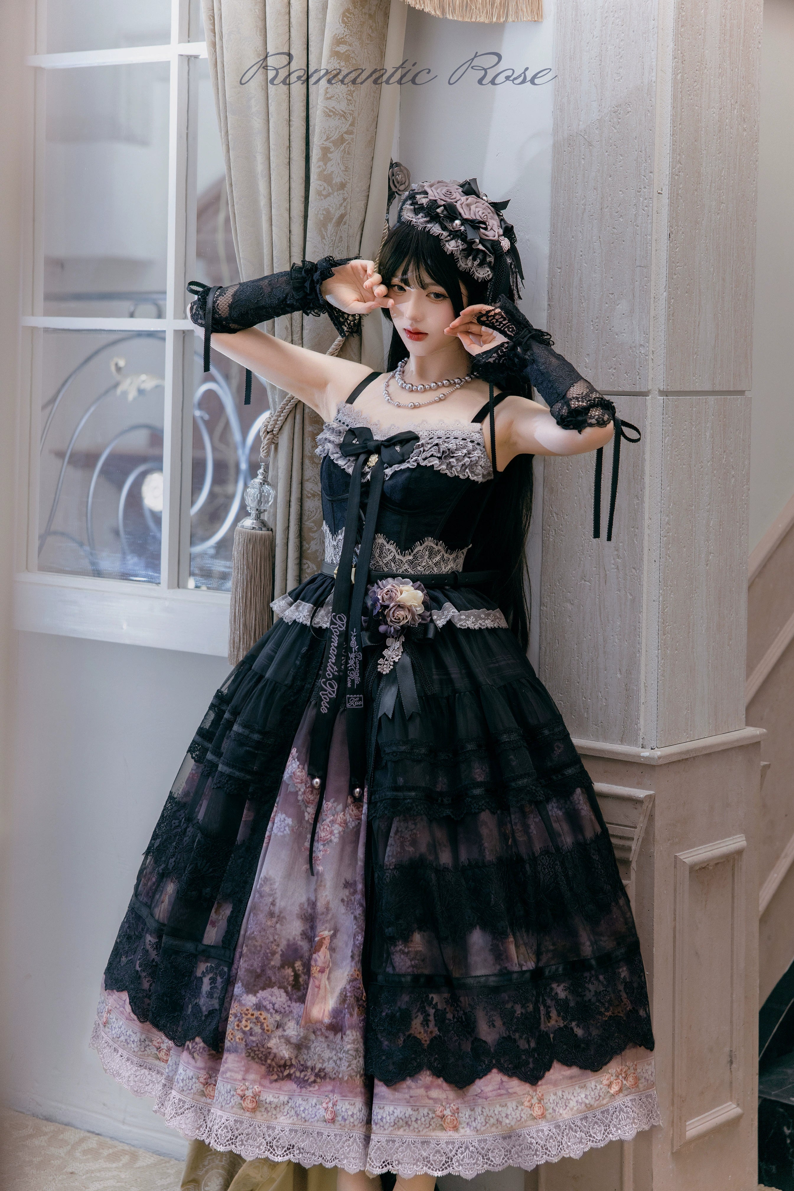 [Pre-orders available until 2/26] Romantic Rose Print Jumper Skirt