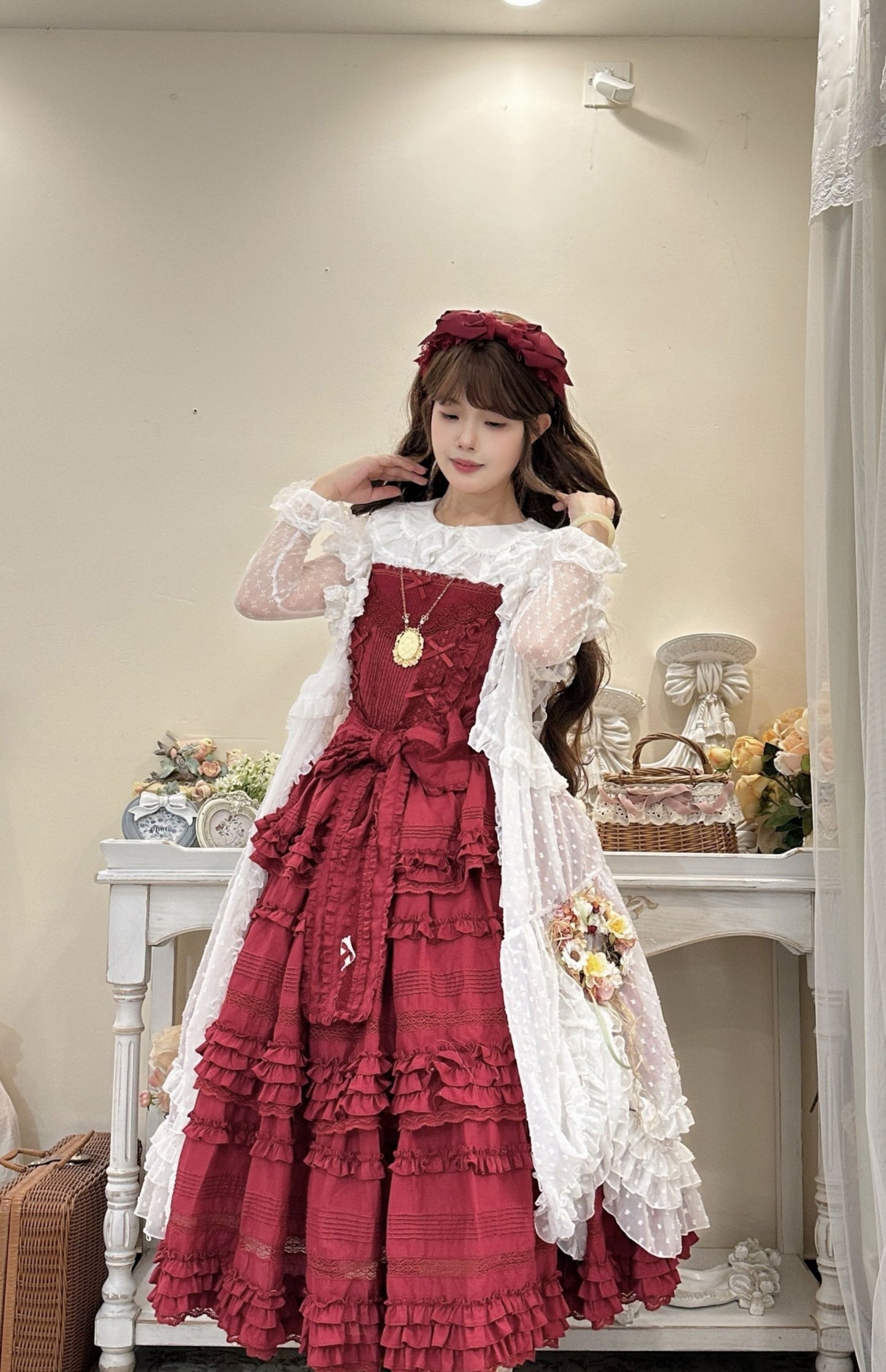 [Resale/Pre-orders until 12/18] Rothenburg Bear Frill Skirt