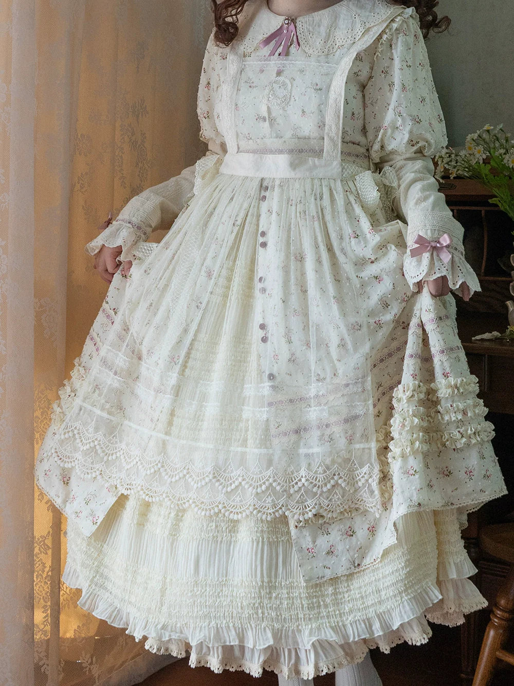 【予約販売】Pink Flower 小花模様のボタン付コットンワンピース