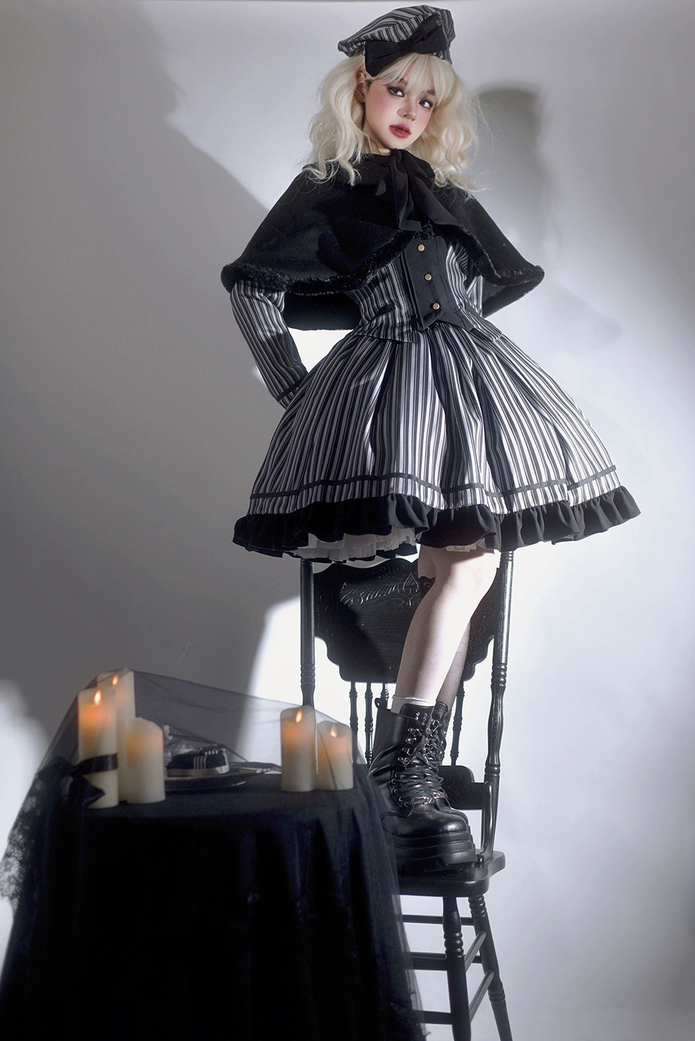 【予約販売】Classic Chocolat Stripe ショートマント