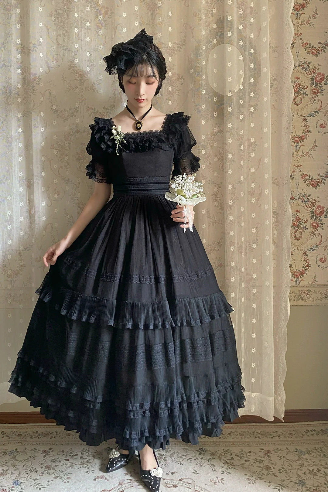 [Pre-orders available until 5/19] Withered Rose Elegant Long Dress