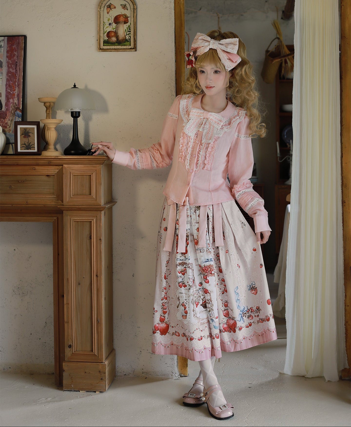 【受注予約12/16まで】Strawberry Manor プリントスカート・ミディ丈