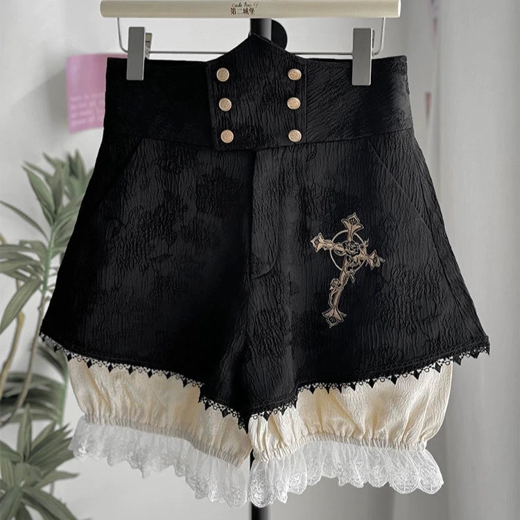 Cross Bone レース裾のショートパンツ