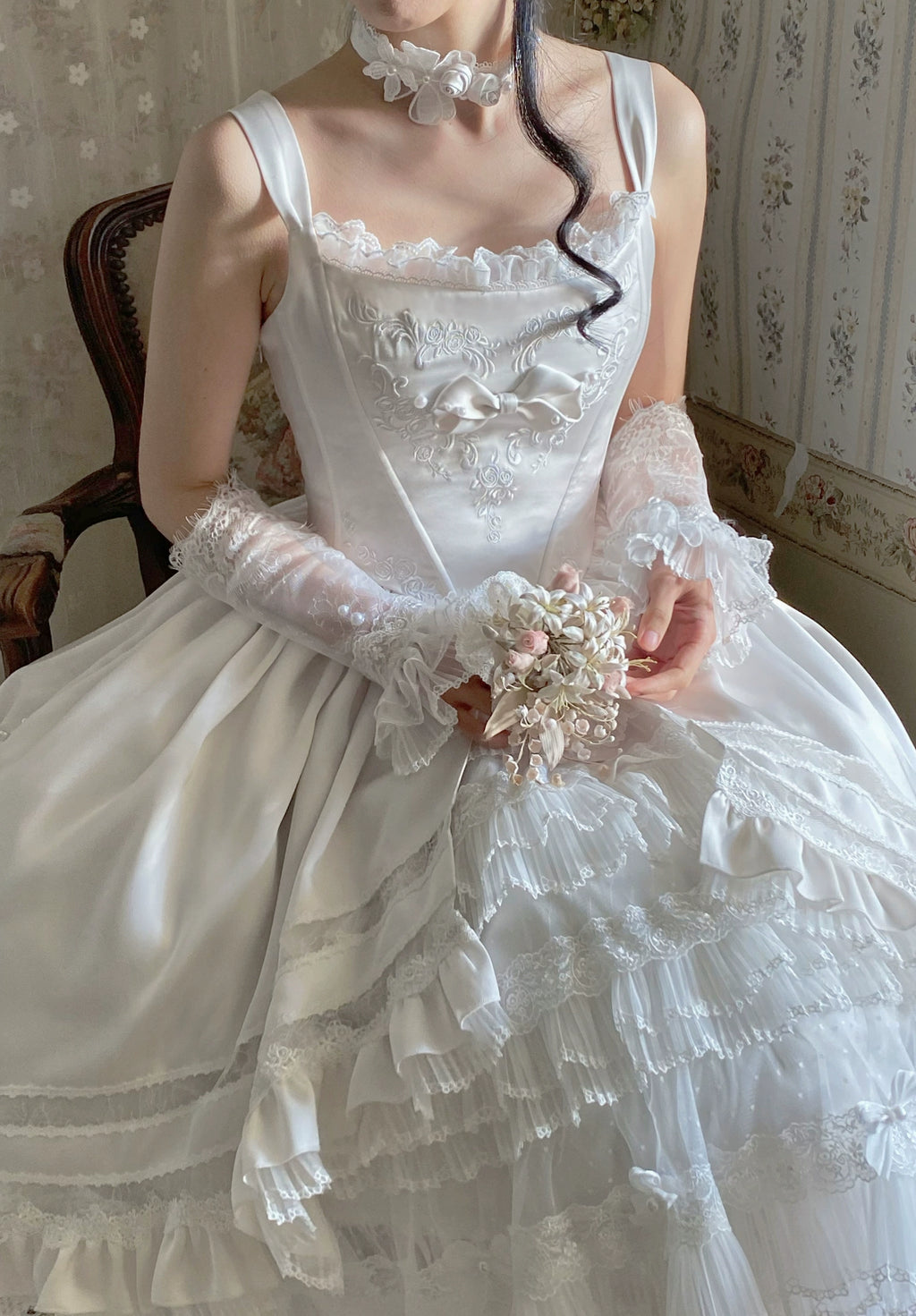 [Pre-orders available until 2/26] Rose Promise Luxury Dress Set