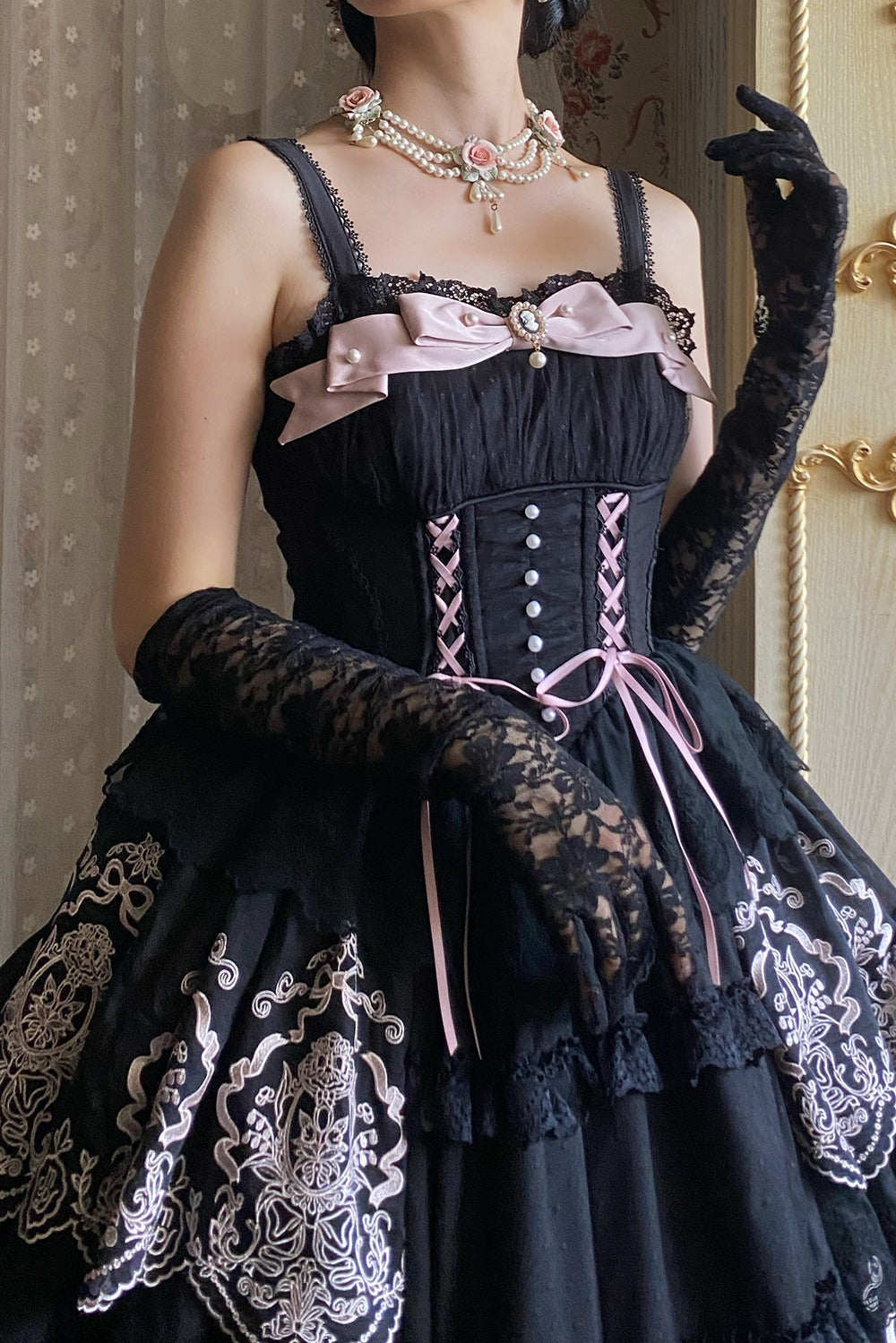 【予約販売】Noble Garden 刺繍ジャンパースカート