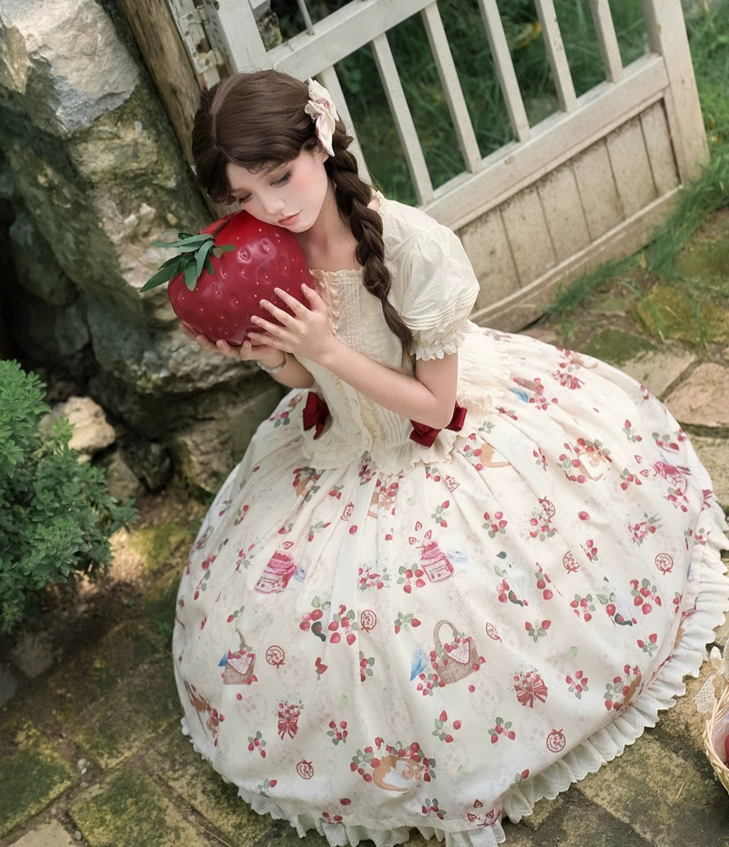 【受注予約8/14まで】 Strawberry Whisper プリントスカート
