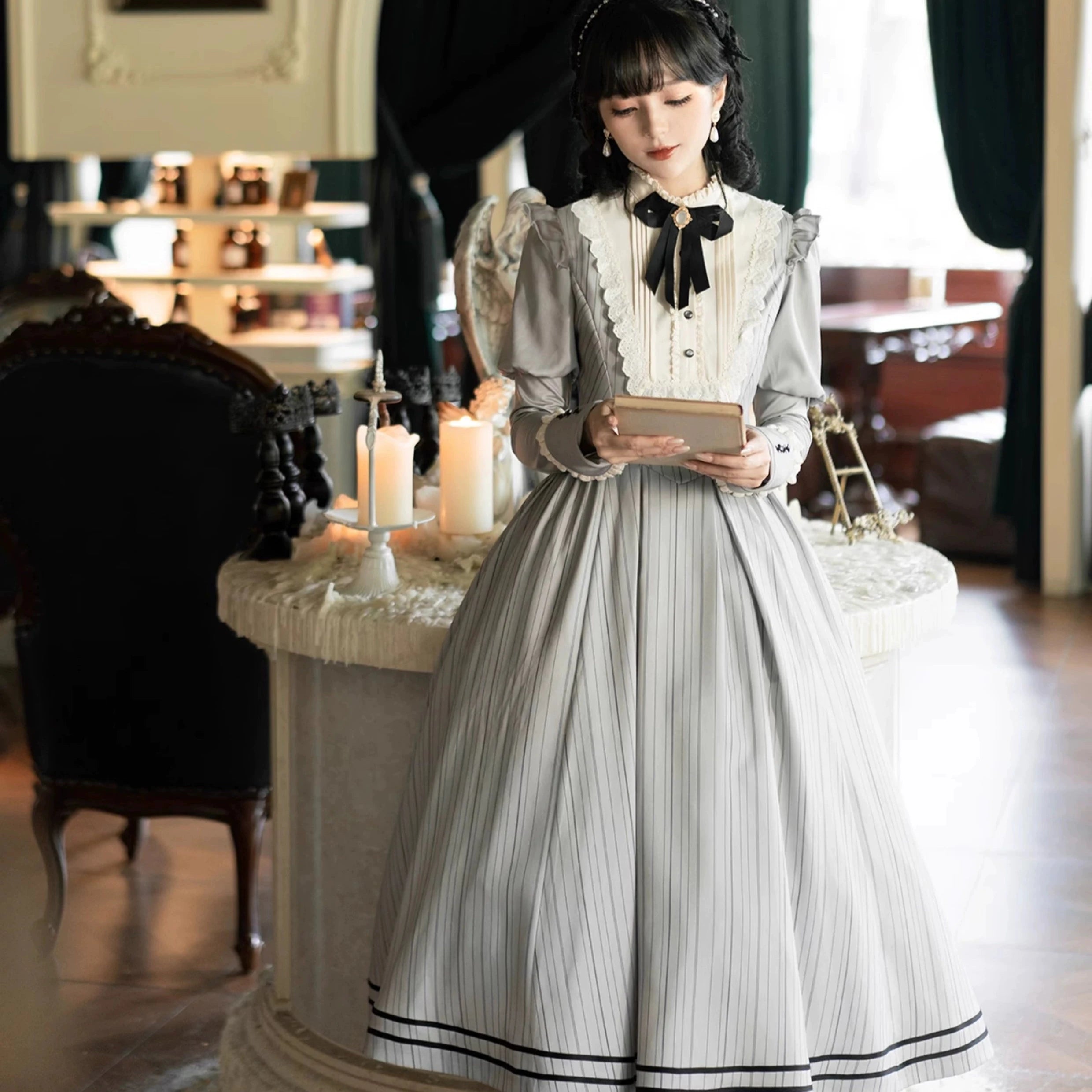 【再販・受注予約受注予約8/18まで】Fog City Morning Bell クラシカルワンピース・グレー