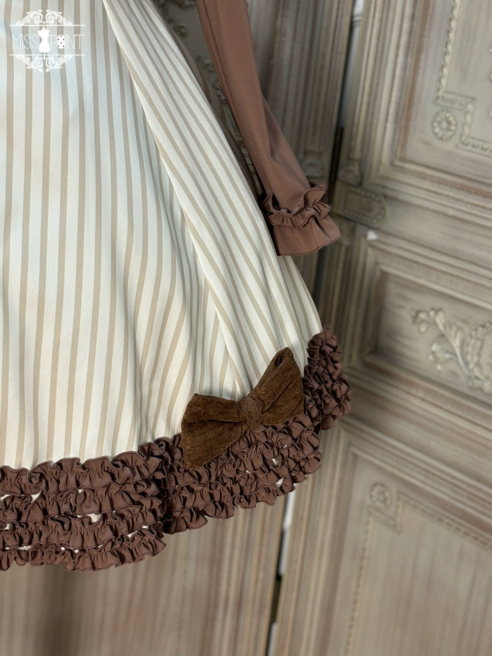 【予約販売】Classic Chocolat Stripe ストライプジャンパースカート・ショート丈