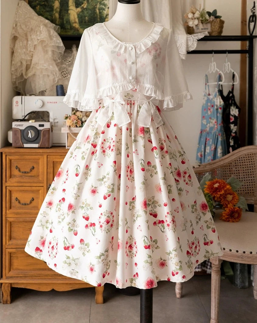 Early Summer Strawberry Picture Book Flare Sleeve Short Cardigan [Buy together for 20% off]