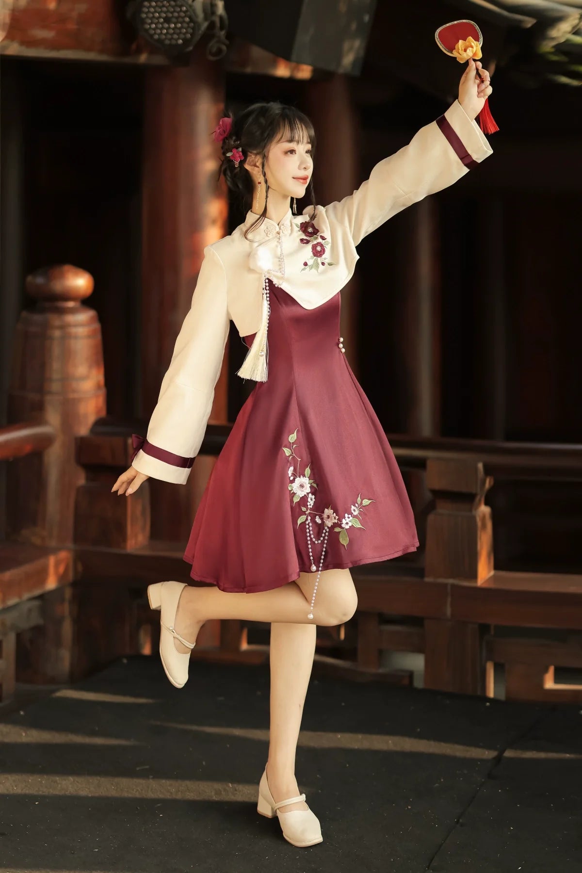 【予約販売】冬椿 パールチェーンジャンパースカートとトップス