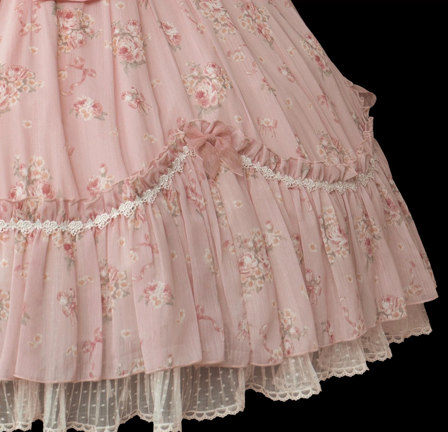 [Pre-orders available until 4/28] Daydream Rosa Classical rose-patterned dress