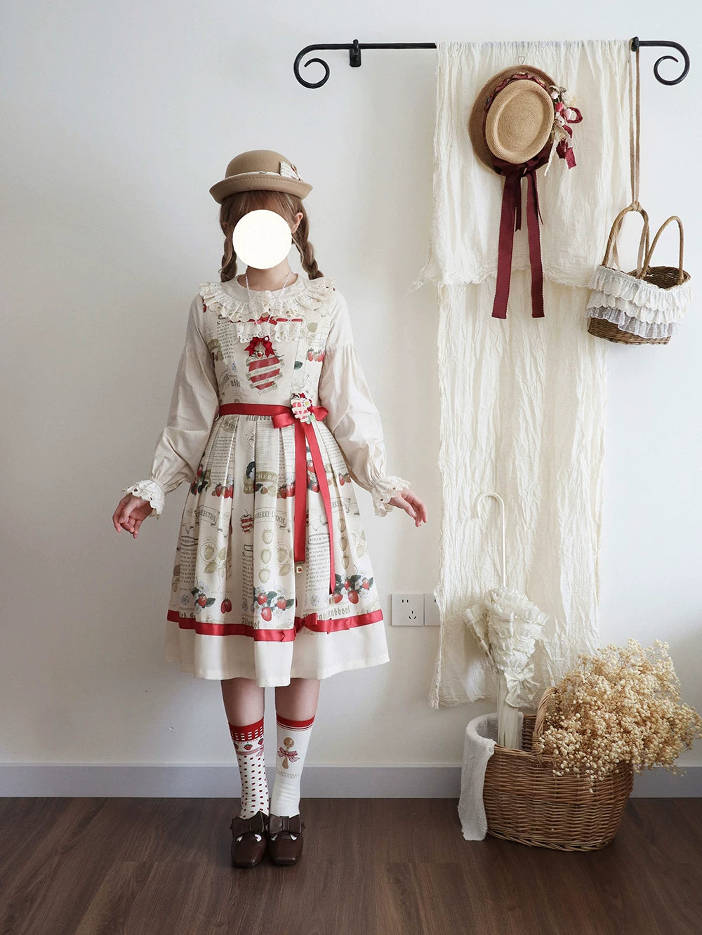 【予約販売】Strawberry Journal ジャンパースカート