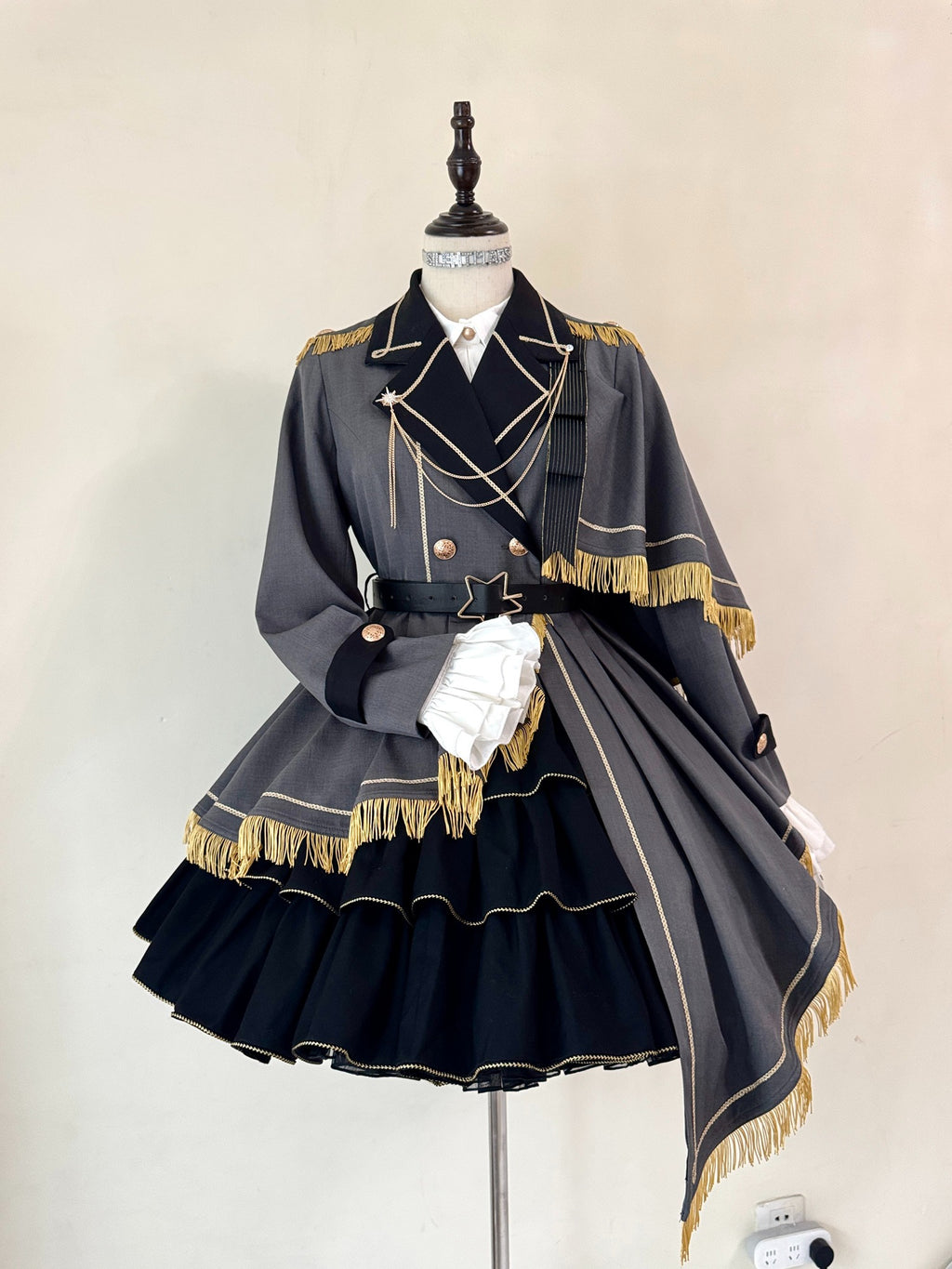 【再販・受注予約6/25まで】星巡夜 ミリタリー・アイドル風ジャケット