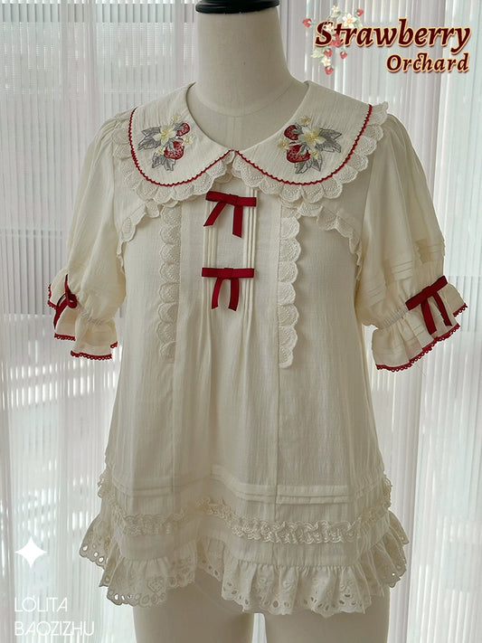 Strawberry Orchard Strawberry Embroidered Short Sleeve Blouse