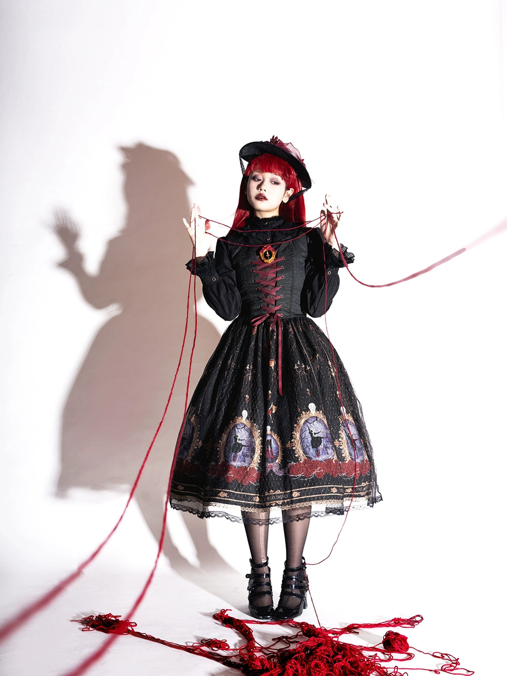 The Red Shoes Gothic Lolita Print Jumper Skirt