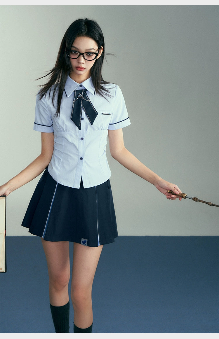 [Pre-order] Hogwarts School of Witchcraft and Wizardry Lined Waist Shaved Short Sleeve Blouse