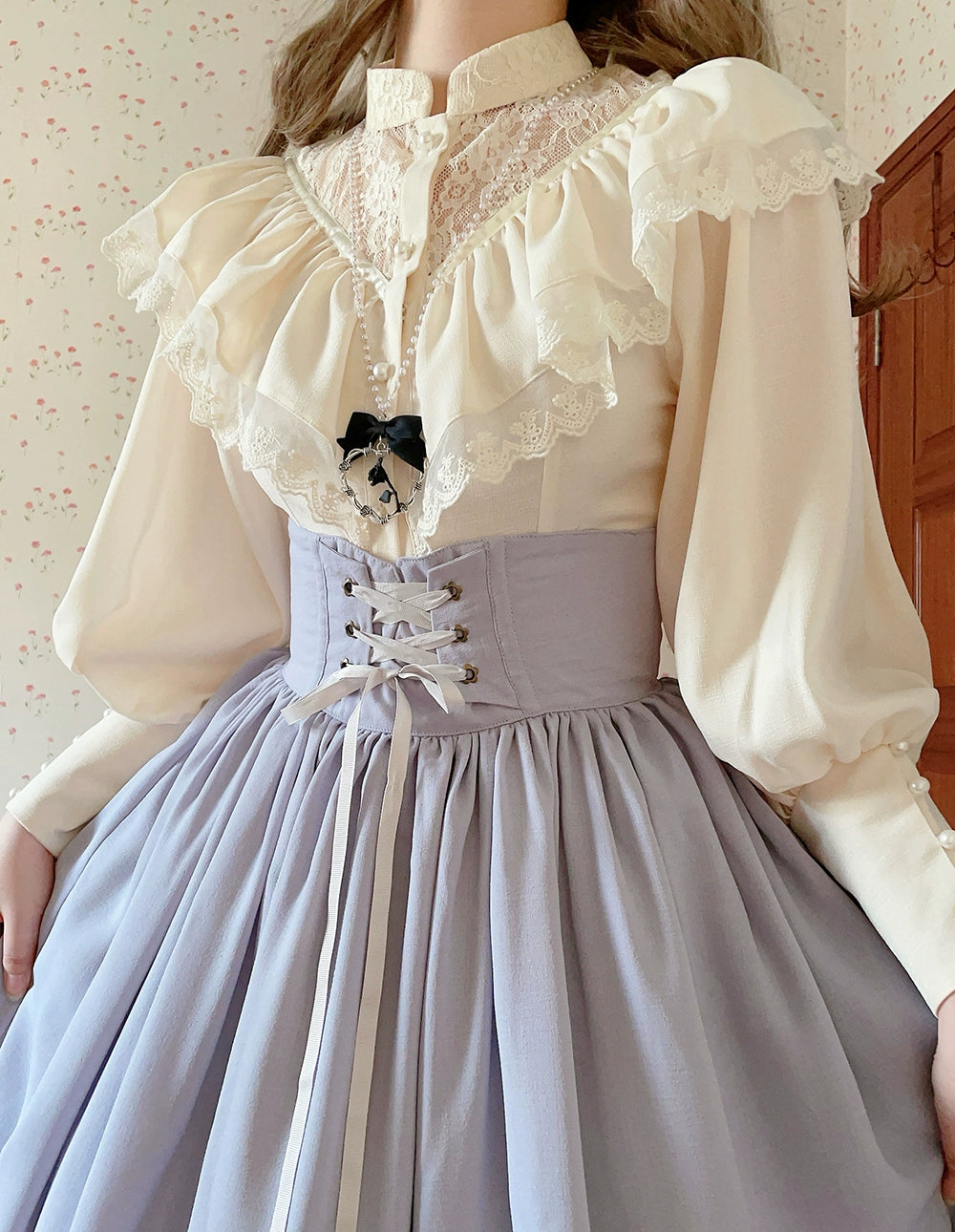 【予約販売】Sketch Wild Rose フリルスタンドカラーブラウス