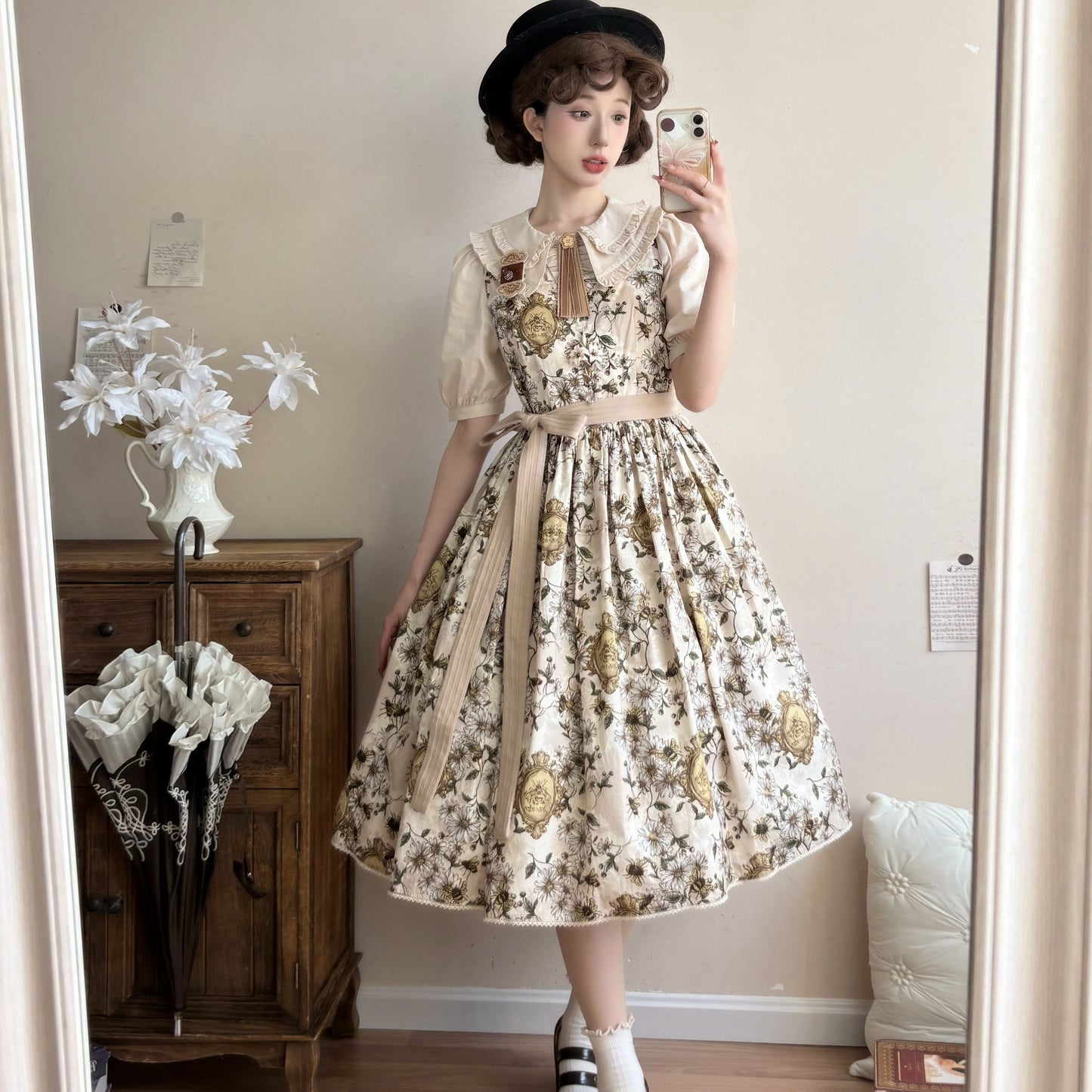 【受注予約10/8まで】Wild Daisies in the Garden ジャンパースカート