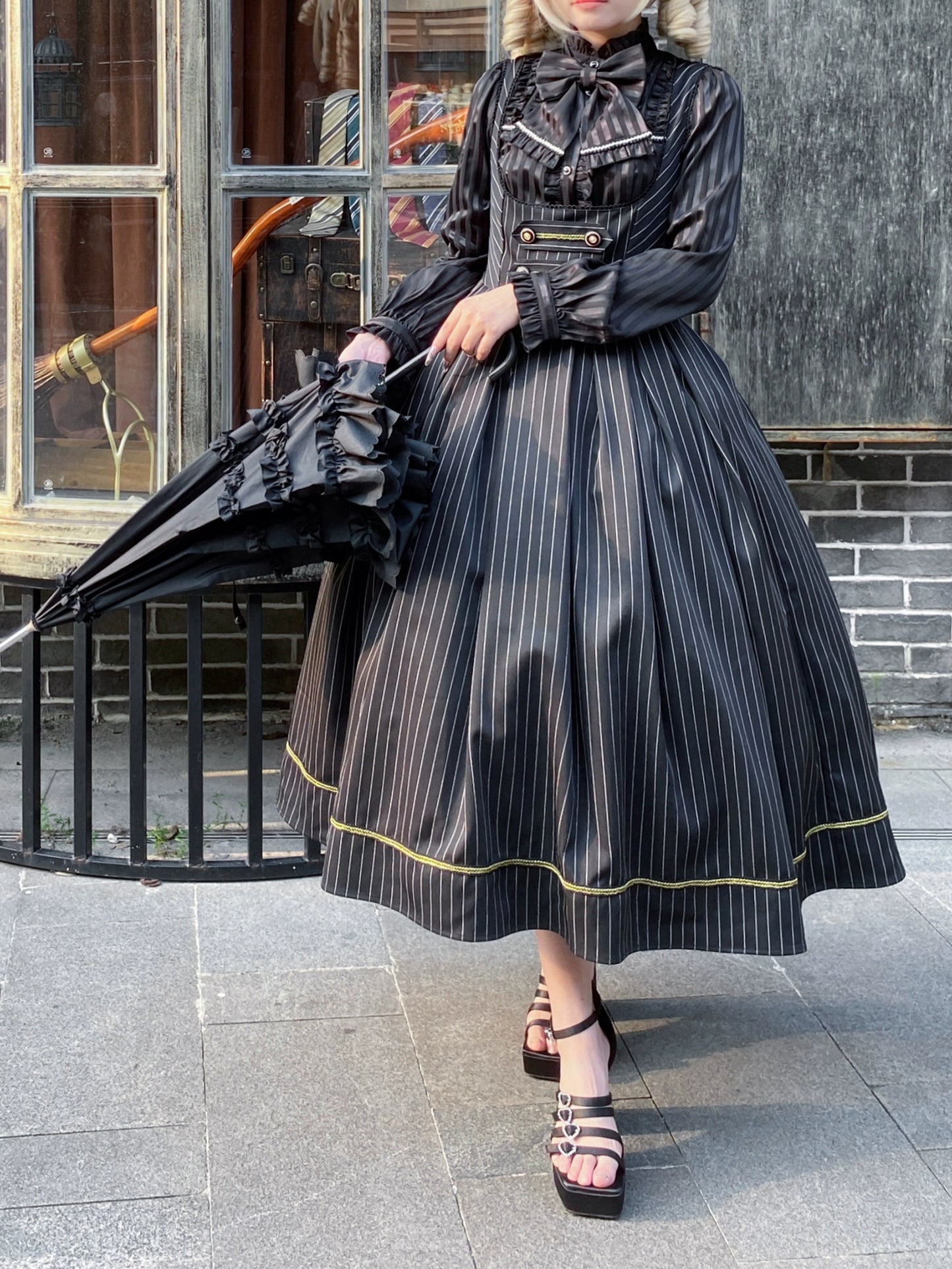 [Resale/Pre-orders available until 10/28] Bright Moon Corset Jumper Skirt Stripe [Black]