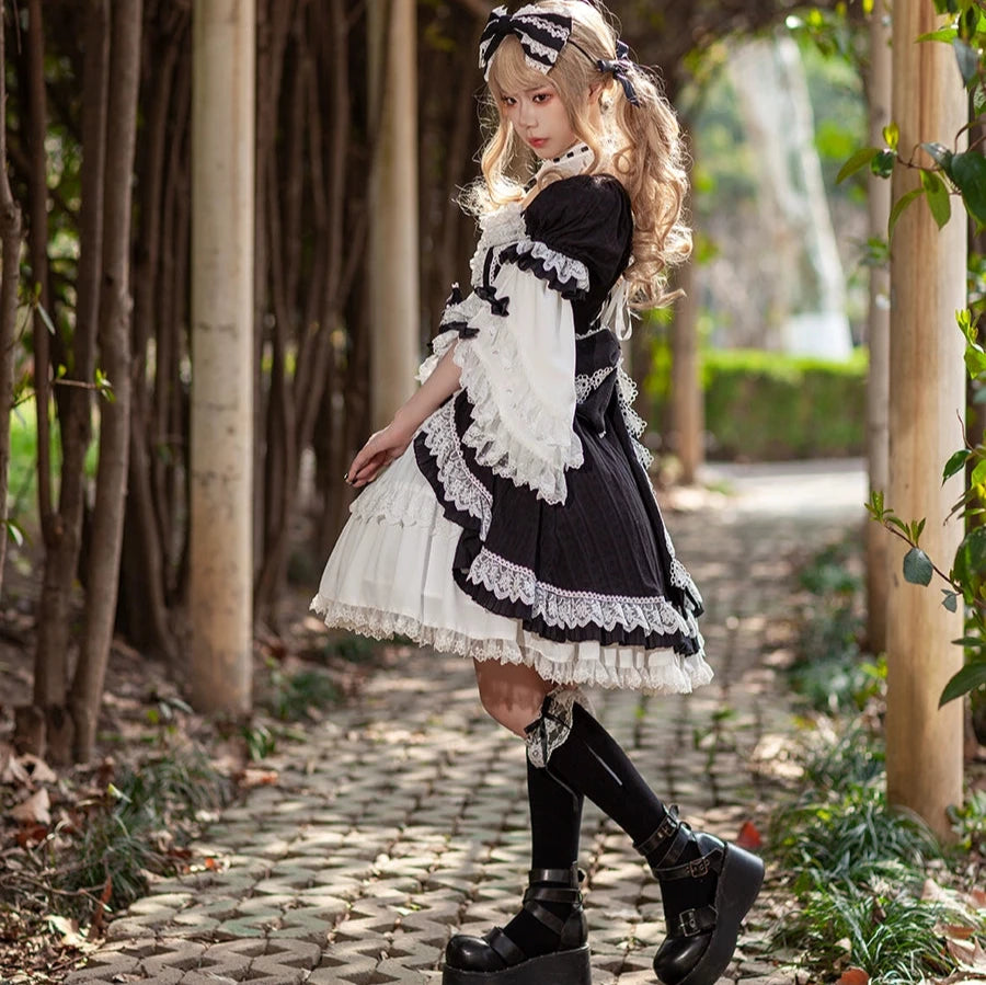 Vintage Lolita style ribbon dress with detachable sleeves