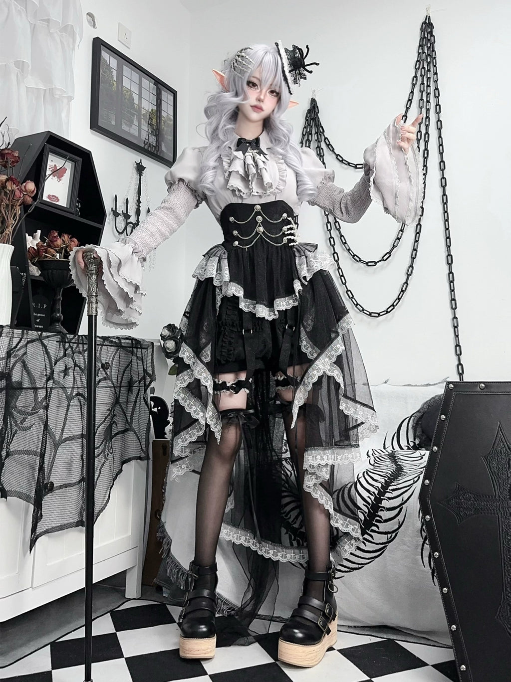 暗黒少女 ゴシックショートパンツセットアップ – ロリータファッション 暗黒少女 ゴシックショートパンツセットアップ – ロリータファッション