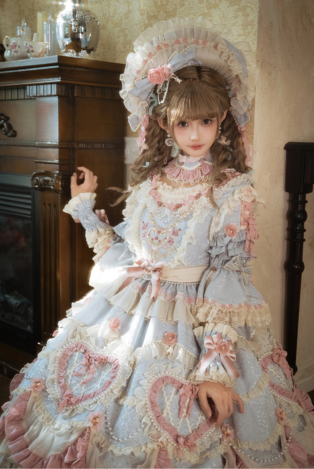 【受注予約2/12まで】Antique Cake ハートのロリィタドレス・パステルブルー