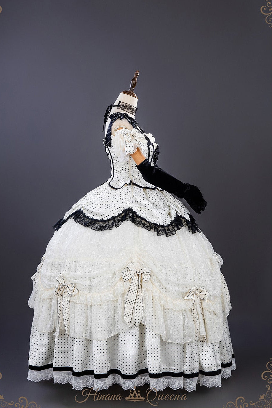 【受注予約11/23まで】The Nightingale of Paris モノトーンドレス・エレガントタイプ