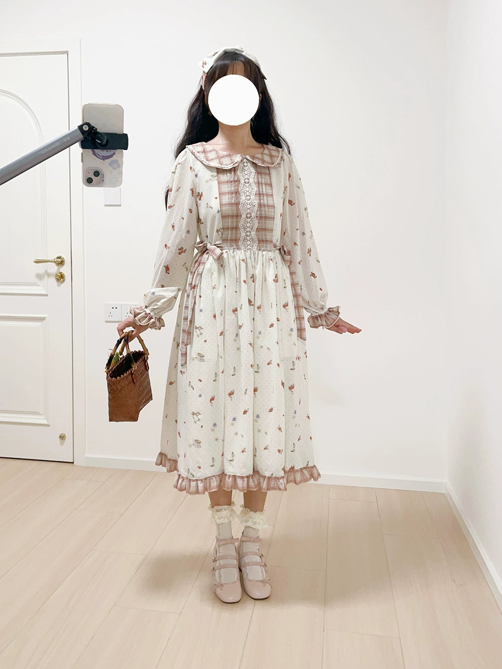 [Pre-order] Autumn Pleasure Round Collar Dress