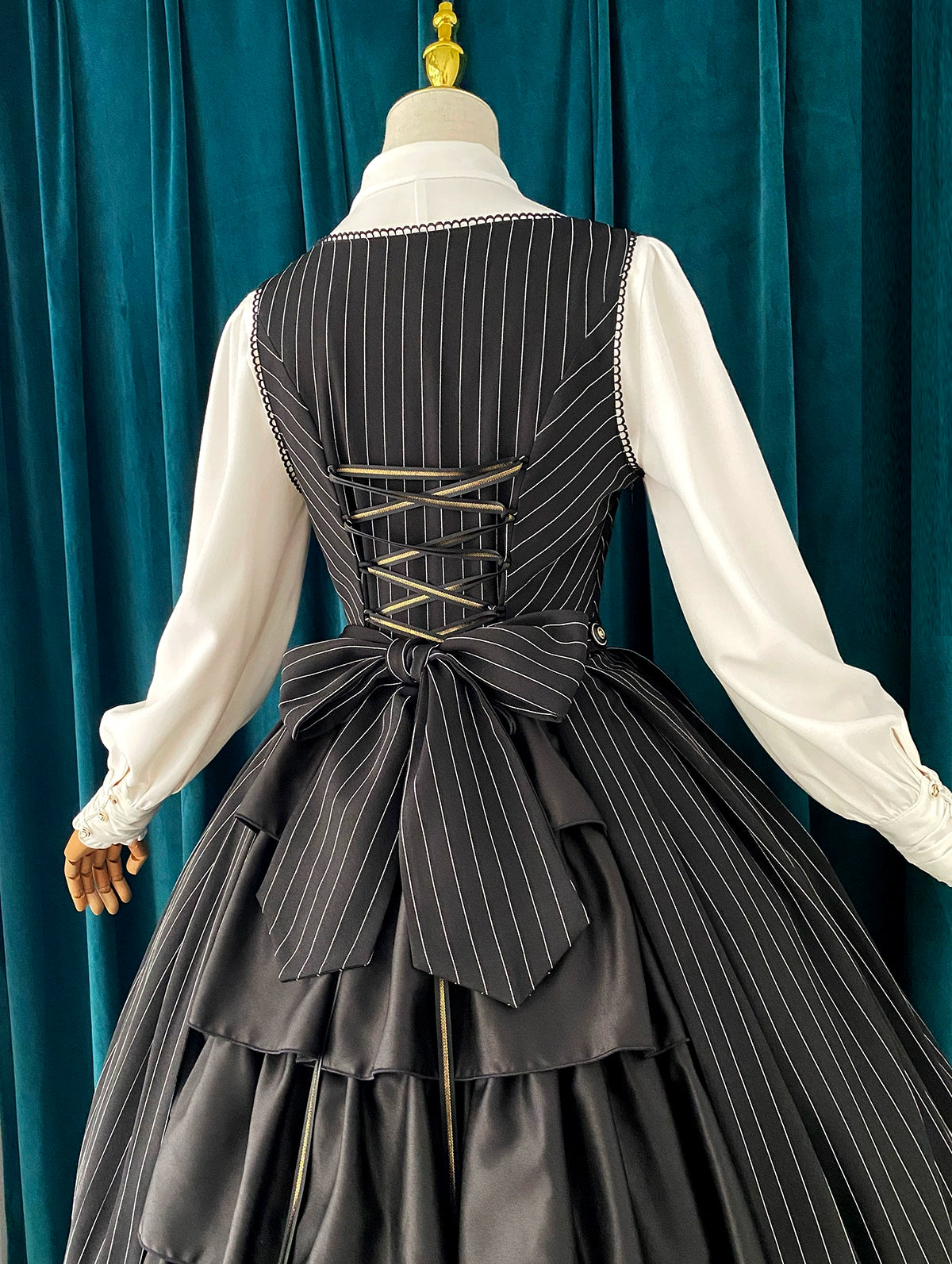 [Resale/Pre-orders available until 10/28] Bright Moon Corset Jumper Skirt Stripe [Black]