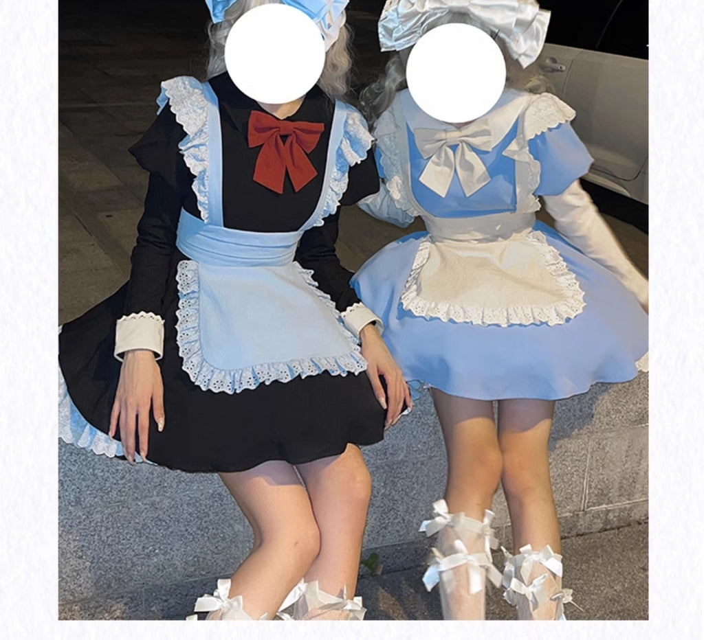 クラシカルエプロンのメイド風ワンピースショート丈 アームスリーブ付き