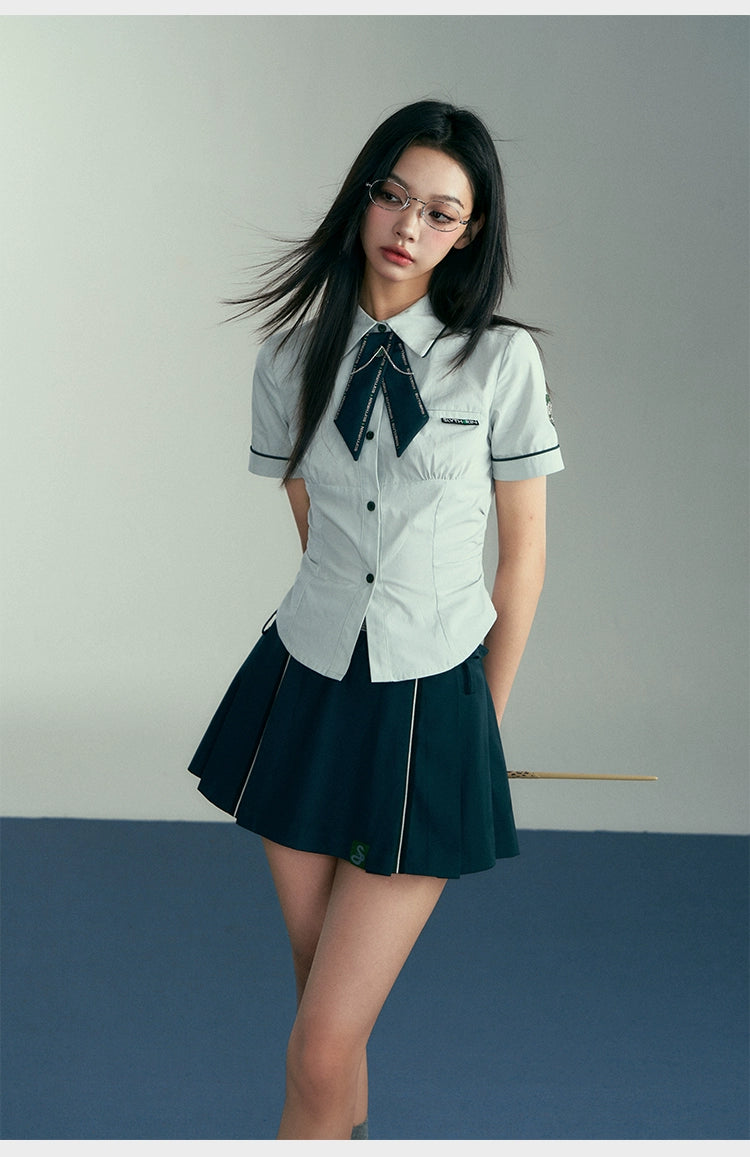 [Pre-order] Hogwarts School of Witchcraft and Wizardry Lined Waist Shaved Short Sleeve Blouse