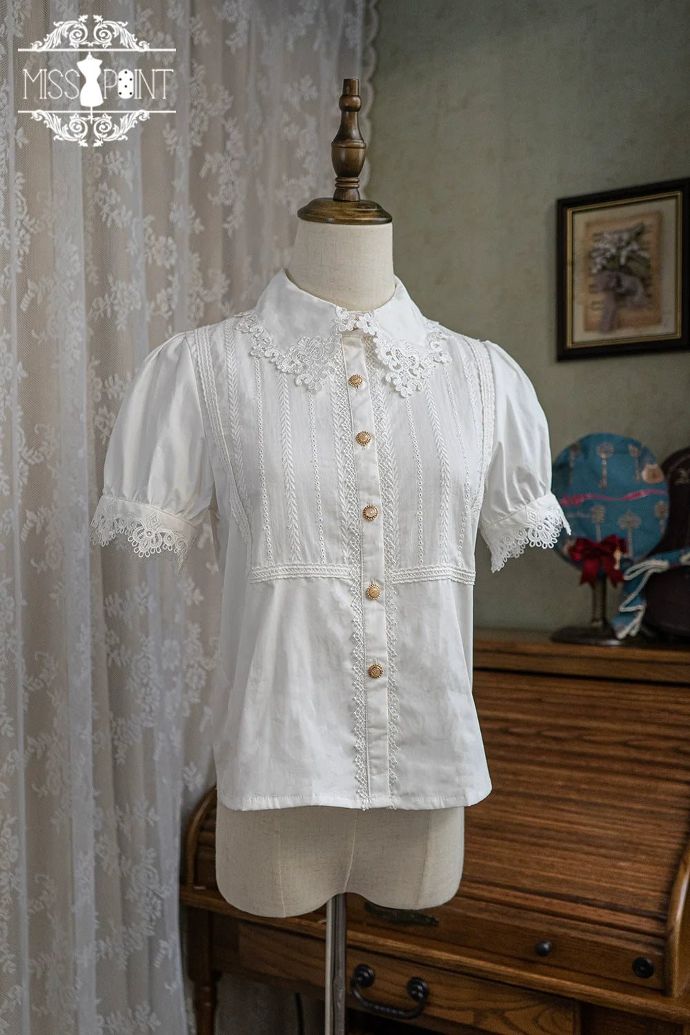 Secret Key White Lace Short Sleeve Blouse