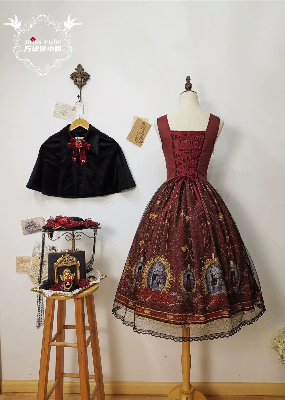 The Red Shoes Gothic Lolita Print Jumper Skirt