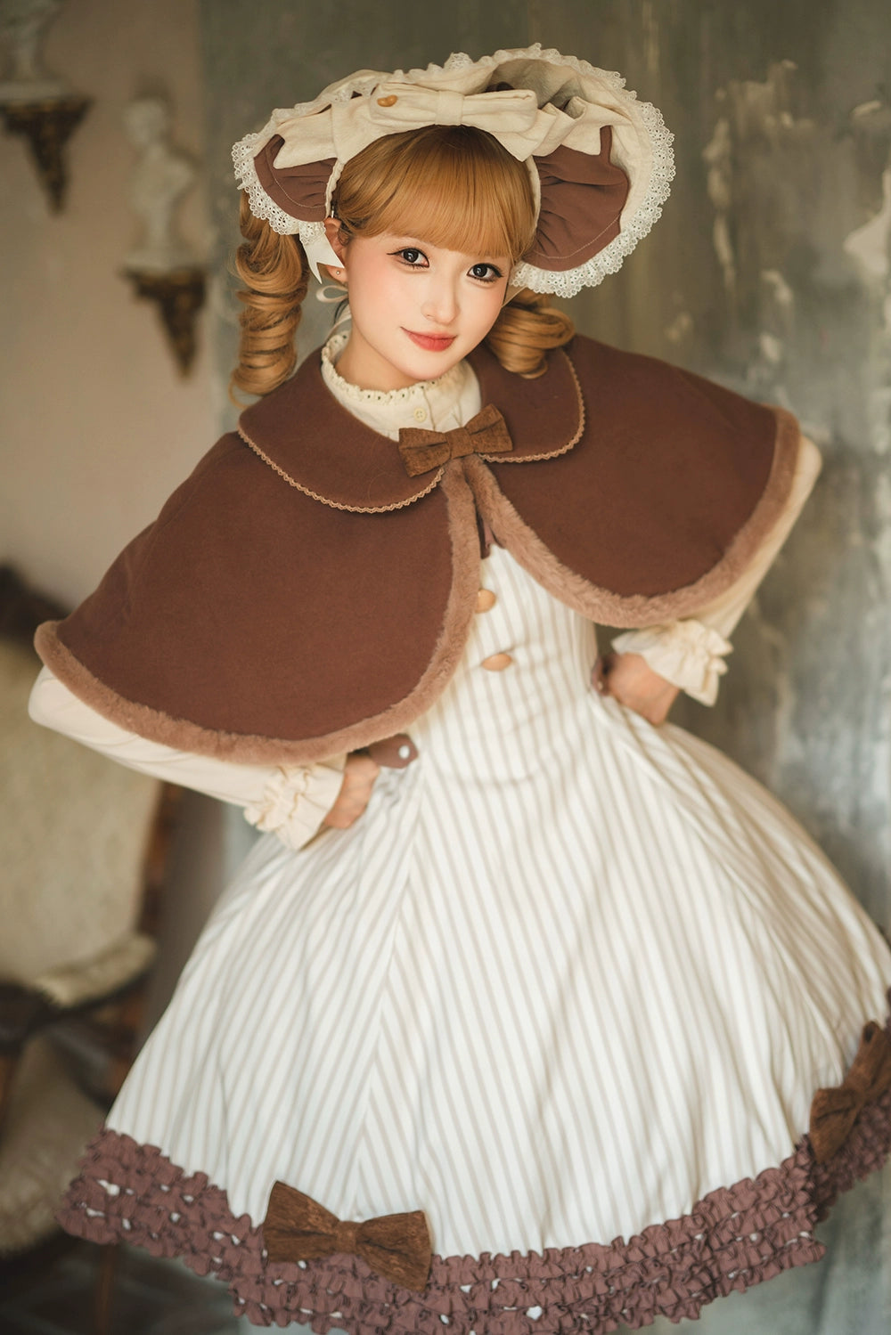 【予約販売】Classic Chocolat Stripe ショートマント