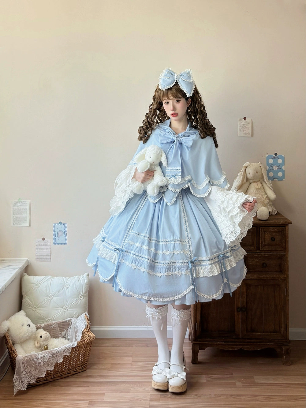 【予約販売】Antique Petal Rabbit うさ耳付きケープ
